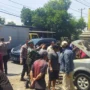 1 Unit Mobil Terbakar di Jalan Raya Rancaekek-Majalaya, Beruntung Tak Ada Korban Jiwa Satu unit kendaraan roda empat terbakar di Jalan Raya Rancaekek-Majalaya, Kabupaten Bandung. (Yanuar/Jabar Ekspres)