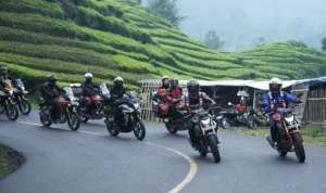Alasan Ketika Berkendara Sepeda Motor Wajib Menggunakan Sepatu