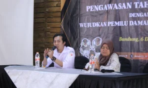 Bawaslu Kota Bandung Kawal Pendamping Pemilih ODGJ Jangan Sampai Ikut Masuk Bilik