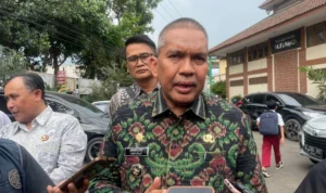 Tren Kasus COVID-19 Kembali Meningkat, Pj Bupati Bandung Barat: Jangan Berlebihan Meresponnya Tren Kasus COVID-19 Kembali Meningkat, Pj Bupati Bandung Barat: Jangan Berlebihan Meresponnya