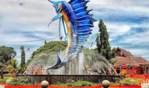 Tugu Marlin, ikon Kabupaten Pangandaran.