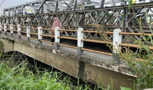 Perbaiki Jembatan Dayeuhkolot Tahun 2024, Pj Gubernur Jabar: Sudah Ada yang Retak