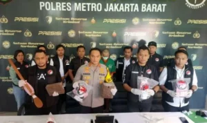 Terungkap Pabrik Narkoba di Apartemen Daerah Cengkareng, Polisi Amankan Ini Terungkap Pabrik Narkoba di Apartemen Daerah Cengkareng, Polisi Amankan Ini