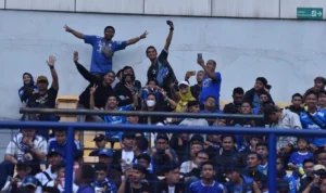 Persikmania Dilarang Nonton Pertandingan Persib vs Persik?