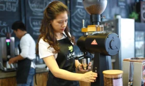 Ilustrasi Loker Part Time Nataru 2024 yang Sering Dibuka Jelang Akhir Tahun Ini/ Pexels/ Quang Nguyen Vinh