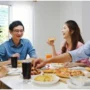 Mengapa Nafsu Makan Melejit saat Makan Bareng Sahabat? Ini Alasannya