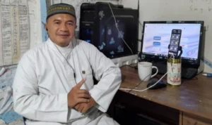 "PROF.AKRONIM" Dadan "AHMAD" Sundayana