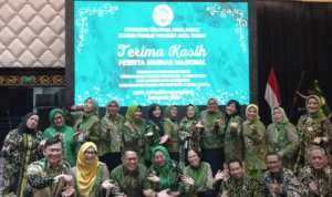 Jadi yang Pertama di Indonesia, IPPAT Jabar Sukses Gelar Seminar Nasional Antusisme pengurus hingga peserta seminar nasional, yang diselenggaran oleh IPPAT Jawa Barat, di Hotel Papandayan, Kota Bandung