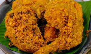 Resep Ayam Goreng Kremes dan Serundeng Kelapa yang Menggoyang Lidah