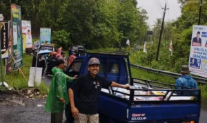 Membahayakan Publik, Bawaslu Kabupaten Kulon Progo Tertibkan APK yang Rusak Membahayakan Publik, Bawaslu Kabupaten Kulon Progo Tertibkan APK yang Rusak