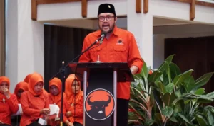 Ketua TPD Ganjar- Mahfud Jabar Ono Surono menyambut baik kabar mundurnya Mahfud MD dari jabatan Menteri Koordinator Bidang Politik, Hukum, dan Kemananan (Menkopolhukam) dalam Kabinet Indonesia Maju.