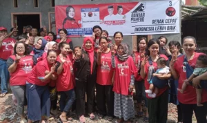 Punya Basic Jurnalis, Teh Lani Terfavorid di Kalangan Milenial Duduk di Kursi DPRD Jabar Punya basic jurnalis, Teh Lani terfavorid di kalangan milenial untuk duduk di kursi DPRD Jabar.