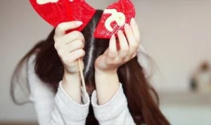 10 Cara Move On Setelah Patah Hati Menurut Dr. Guy Winch Cara Move On Setelah Patah Hati Menurut Dr. Guy Winch