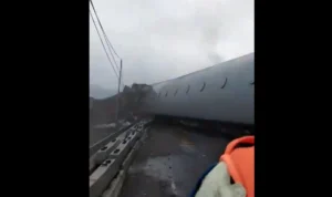 Video Pasca Kecelakaan KA Turangga Tersebar! KAI Lakukan Evakuasi Video Pasca Kecelakaan KA Turangga Tersebar! KAI Lakukan Evakuasi