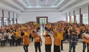 Ratusan Warga Kota Bandung-Cimahi Deklarasi Dukung Irawati