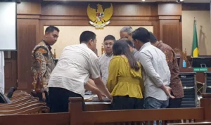 Heryanto Tanaka Tegaskan Hubungan dengan Dadan, Murni Bisnis Heryanto Tanaka Tegaskan Hubungan dengan Dadan, Murni Bisnis