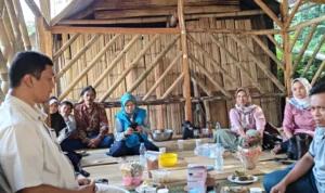 Dansah Widansah, Pengembangan Wilayah Berbasis Potensi Wilayah dan Kearifan Lokal Adalah Kunci Kemajuan Bandung Barat Dansah Widansah, Pengembangan Wilayah Berbasis Potensi Wilayah dan Kearifan Lokal Adalah Kunci Kemajuan Bandung Barat