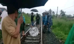 Kecelakaan Tragis, Perempuan Tewas Tertabrak Kerata Api di Cicantayan Sukabumi