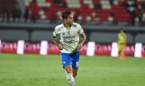 Stefano Beltrame Siap Kontribusi, Optimis Persib Gelar Juara di Liga 1 Stefano Beltrame Siap Kontribusi, Optimis Persib Gelar Juara di Liga 1