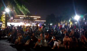 Malam Pergantian Tahun Baru, Gedung Sate dan Lapangan Gasibu Dipadati Warga