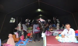 Ist. Suasana tenda pengungsian di Kabupaten Sumedang. Foto. Humas Pemprov Jabar.