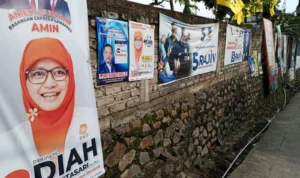 Doc. Maraknya Penumpukan APK di Perbatasan Cimahi-KBB, Warga Keluhkan Polusi Mata dan Merusak Pemandangan (mong)