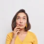 Tidak Banyak Tahu Soal Percintaan? Ikuti Tes Kepolosan Ini Sekarang Juga! (ilustrasi: Freepik)