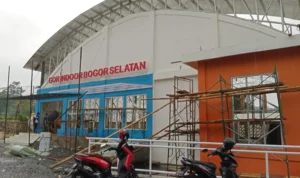 Pembangunan GOR Bogor Selatan Molor, Kontraktor Disorot Proyek pembangunan GOR Indoor Bogor Selatan, Kota Bogor.