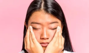 Kulit Tetap Kusam Meskipun Sudah Memakai Skincare Secara Rutin, Ini Penyebabnya