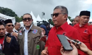 Sekretaris TPN Ganjar-Mahfud, Hasto Kristiyanto selepas kampanye akbar perdana di Bandung, Minggu (21/1).