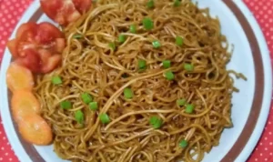 Resep Mie Panjang Umur yang Simple! (Foto: Cookpad)