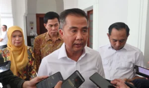 Bawaslu Catat 20 Dugaan Netralitas, Pemprov Jabar Lakukan Penguatan ASN Dok. Pj. Gubernur Jabar, Bey Triadi Machmudin. Senin (22/1). Foto. Sandi Nugraha.