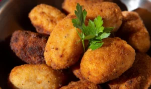 Coba Memasak Perkedel Kentang di Rumah dengan Resep Ini! (ilustrasi: Freepik)