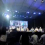 Ketua Tim Kampanye Daerah (TKD) Prabowo - Gibran Jabar Ridwan Kamil (tiga dari kanan) ikut bershalawat di Lapangan Tegallega, Bandung.