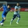 Kurang Menit Bermain, Marc Klok dan Edo Febriansyah Terancam Terdepak dari 11 Pertama Kontra Persis Solo