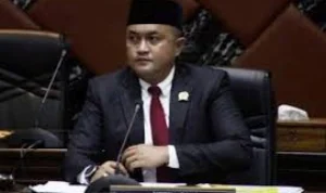 Ketua DPRD Rudy Susmanto Dukung dan Dorong Disdik Jabar Bangun SMA 1 Kemang Ketua DPRD Rudy Susmanto Dukung dan Dorong Disdik Jabar Bangun SMA 1 Kemang