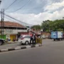 Gandeng Dishub, Polsek Cibeunying Kidul gelar operasi kepolisian di Jalan Ahmad Yani, Kota Bandung. (Sadam Husen / JE)
