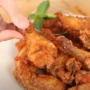 Menggoda Selera! Devina Hermawan Bagikan Resep Ayam Goreng Hanya dengan 5 Bahan