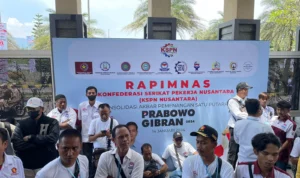 Konfederasi Serikat Pekerja Nusantara (KSPN) Gelar Rapat Pimpinan Nasional (Rapimnas) Nyatakan Sikap Dukungan ke Capres Prabowo Subianto. Foto Agi Jabar Ekspres