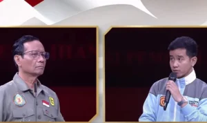 Mahfud MD dan Gibran Rakabuming Raka saat Debat Cawapres, Salah Satunya Membahas Seputar Greenflation/ Tangkap Layar YouTube KPU RI