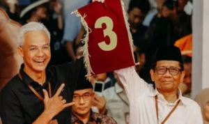 Survei Id-Insight terbaru menunjukkan Elektabilitas pasangan Ganjar-Mahfud teratas dengan meraih hasil Raih 37,8 Persen.