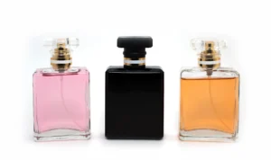 8 Rekomendasi Parfum Wanita yang Wangi dan Awet