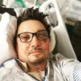Mengintip Momen Beruntung Jeremy Renner Setelah 1 Tahun Kecelakaan Tragis