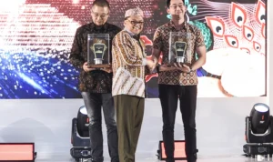 komitmen dorong pelaku usaha mikro kecil dan menengah ( UMKM ) di Jawa Barat, Blibli terus mendorong produk-produk lokal agar naik kelas.