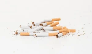 Daftar Harga Rokok Terbaru 2024 yang Rata-Rata Naik 10 Persen