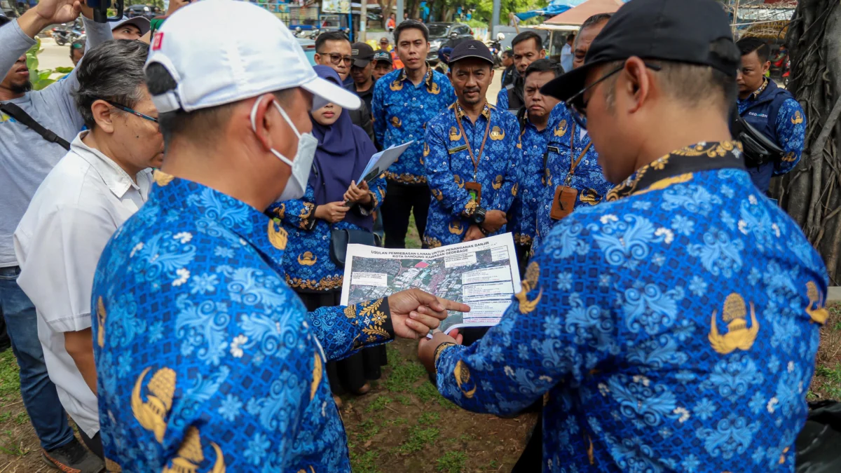 Pemkot Bandung akan melakukan audit mengenai titik rawan banjir.