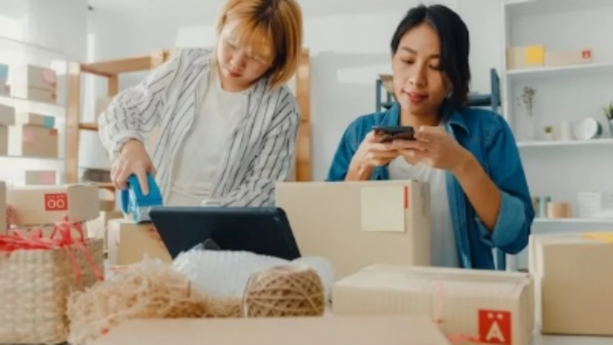 Ide jualan online yang bida dilakukan ibu-ibu dirumah.