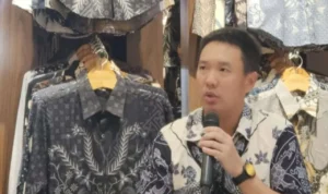 Usahawan Batik Membenarkan Toko Online Seperti TikTok Shop dan Tokopedia Berpengaruh Terhadap Peningkatan Penjualan