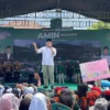 Cawapres nomor urut 1 Muhaimin Iskandar saat menghadiri Kampanye Akbrar di Nagreg, Kabupaten Bandung, Kamis (8/2/2024). Foto Agi Jabarekspres