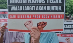 Praperadilan Eks Wamenkumham Eddy Hiariej dikabulkan, MPKH menilai PN Jaksel telah menegakkan keadilan hukum.